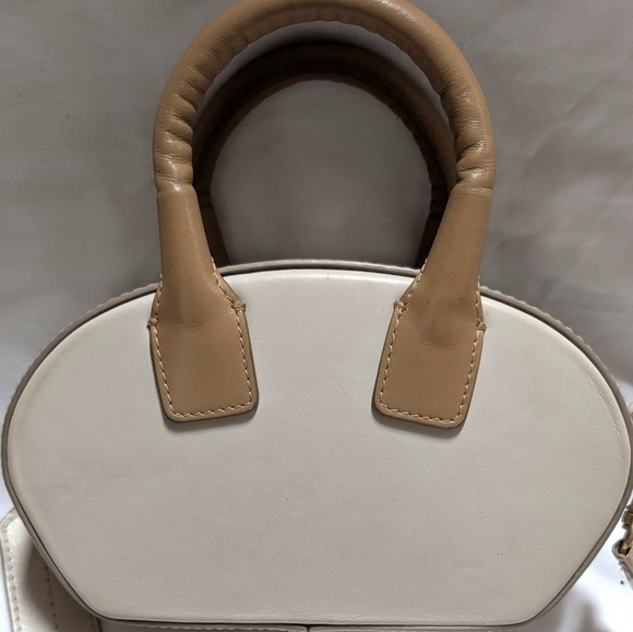 See by Chloé Shell Leather Shoulder Bag - Picture 3 of 14